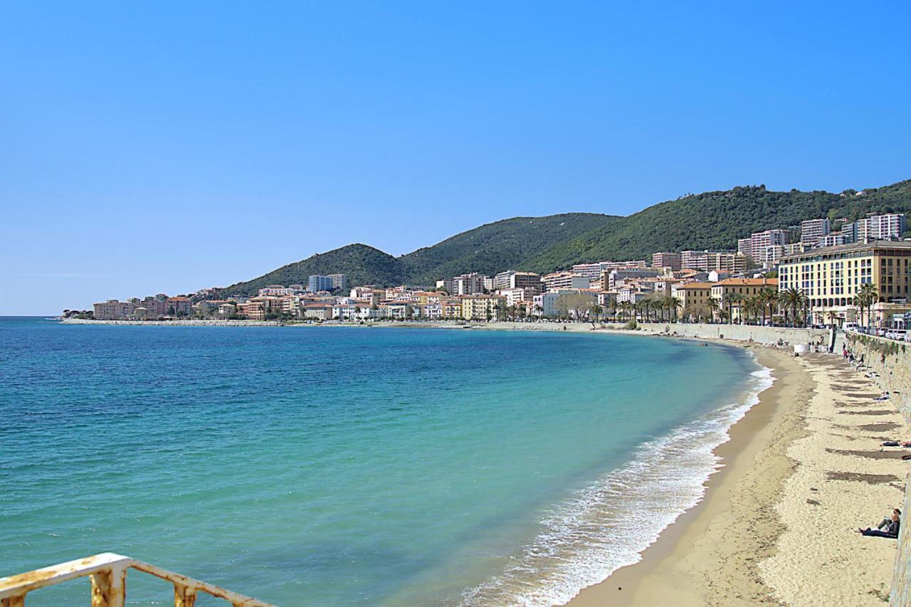Superb Flat In The Heart Of The Historic Centre Of Ajaccio - Welkeys Ajaccio (Corsica)